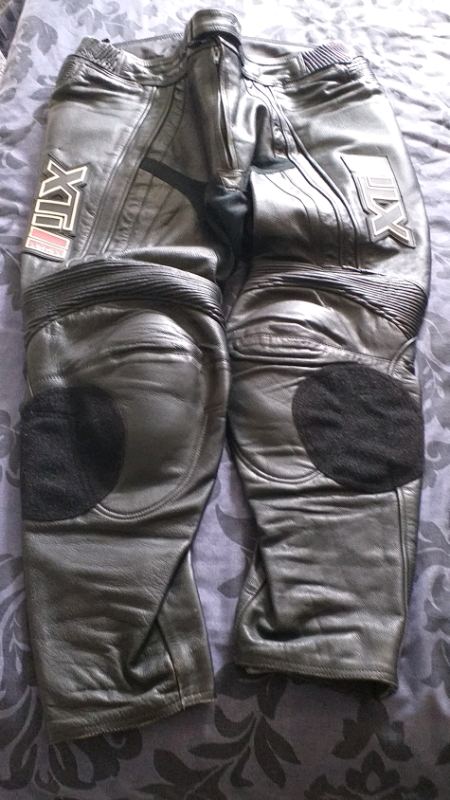 Frank Thomas XTI2 leather motorcycle 